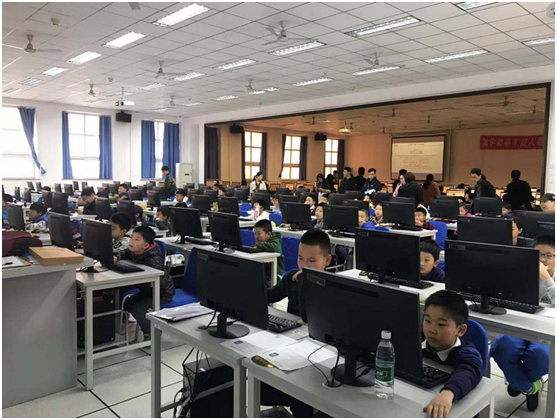 全國(guó)機(jī)器人等級(jí)考試開啟，瓦力工廠小學(xué)員沉著應(yīng)戰(zhàn)，計(jì)算機(jī)技術(shù)開發(fā)再掀新篇章